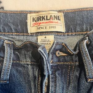 Kirkland Signature Dark Blue Jeans